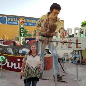 Meet your Posher, Mackenzie